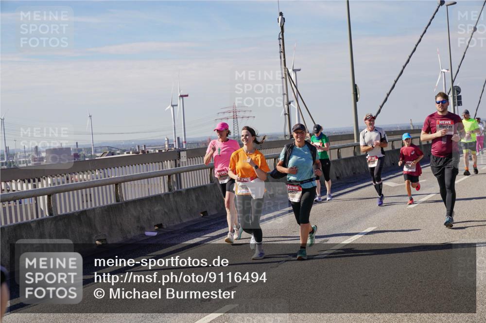 03.10.2025 - Köhlbrandbrückenlauf Michael Burmester http://msf.ph/oto/9116494 03.10.2025 12:58:12 Position 2 5000 meine-sportfotos.de