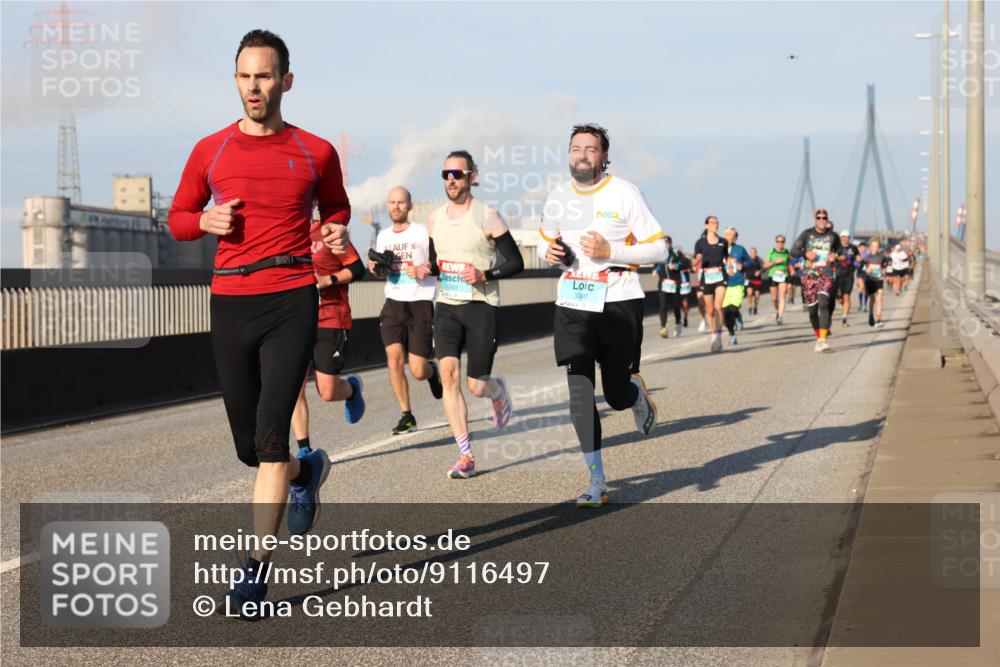 03.10.2025 - Köhlbrandbrückenlauf Lena Gebhardt http://msf.ph/oto/9116497 03.10.2025 09:44:06 Position 2 3340 meine-sportfotos.de