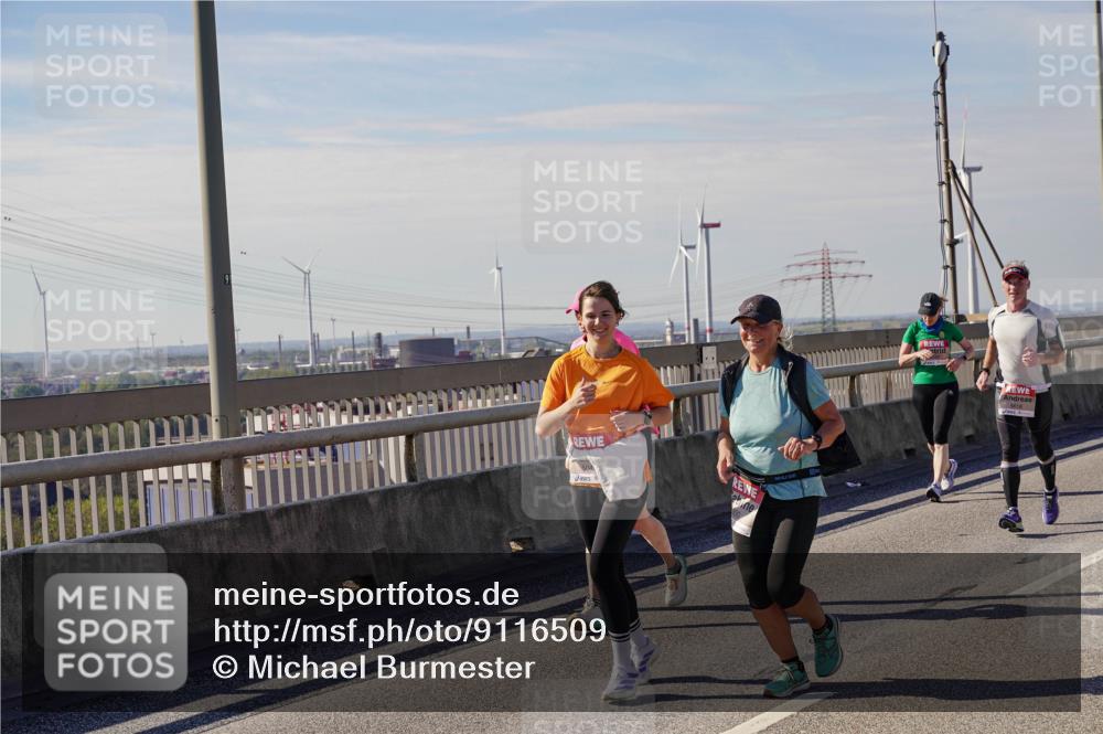 03.10.2025 - Köhlbrandbrückenlauf Michael Burmester http://msf.ph/oto/9116509 03.10.2025 12:58:14 Position 2  meine-sportfotos.de
