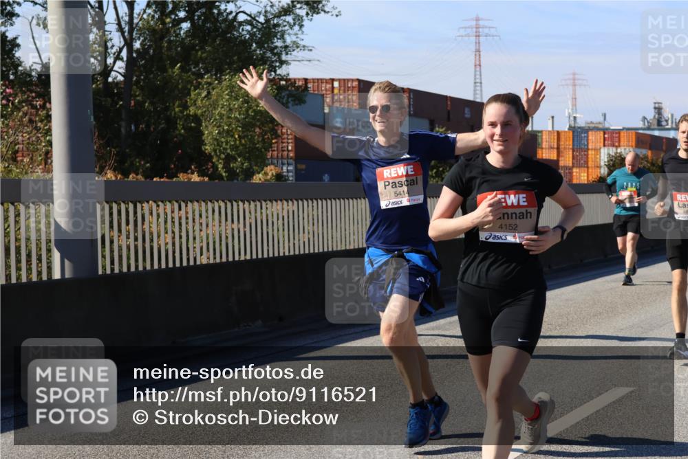 03.10.2025 - Köhlbrandbrückenlauf Strokosch-Dieckow http://msf.ph/oto/9116521 03.10.2025 12:51:17 Position 3 5414, 4152, 2025, 48 meine-sportfotos.de