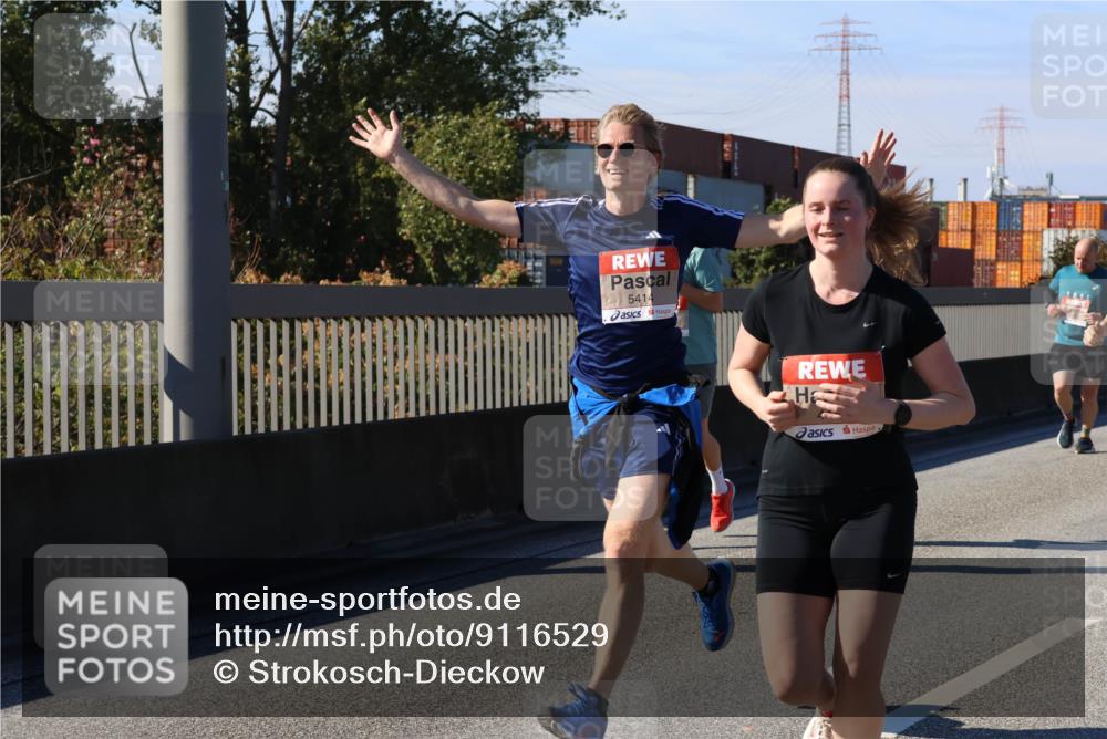 03.10.2025 - Köhlbrandbrückenlauf Strokosch-Dieckow http://msf.ph/oto/9116529 03.10.2025 12:51:17 Position 3 5414 meine-sportfotos.de