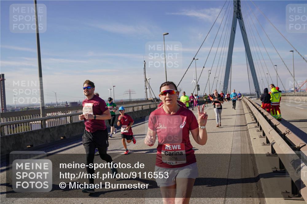03.10.2025 - Köhlbrandbrückenlauf Michael Burmester http://msf.ph/oto/9116553 03.10.2025 12:58:16 Position 2 5038 meine-sportfotos.de