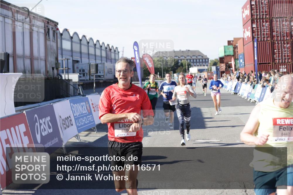 03.10.2025 - Köhlbrandbrückenlauf Jannik Wohlers http://msf.ph/oto/9116571 03.10.2025 13:02:51 Ziel 4095, 4116, 4137, 4203, 4279, 4579, 4619, 4747, 5245, 5726, 5793, 5810, 6175, 6255, 6447, 6739 meine-sportfotos.de