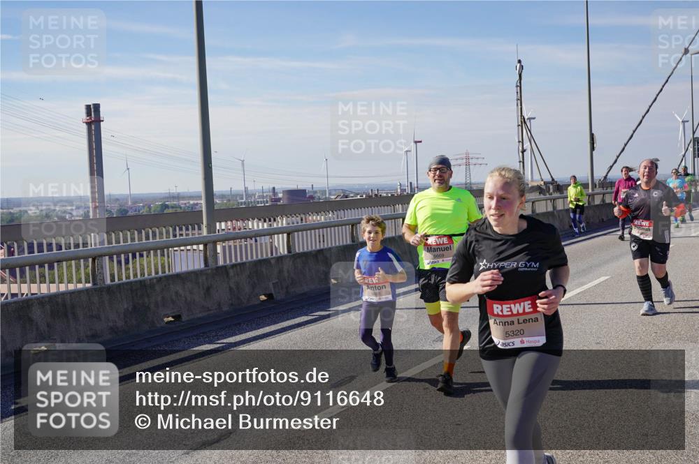 03.10.2025 - Köhlbrandbrückenlauf Michael Burmester http://msf.ph/oto/9116648 03.10.2025 12:58:20 Position 2 6669, 5320 meine-sportfotos.de