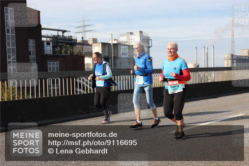 03.10.2025 - Köhlbrandbrückenlauf Lena Gebhardt http://msf.ph/oto/9116695 03.10.2025 10:21:05 Position 2 3093 meine-sportfotos.de