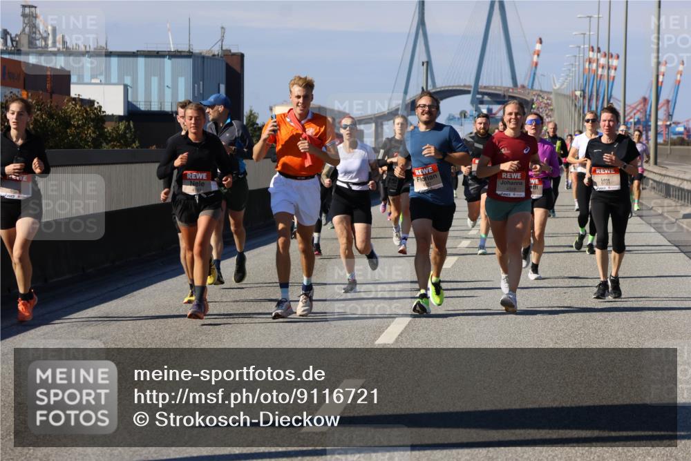 03.10.2025 - Köhlbrandbrückenlauf Strokosch-Dieckow http://msf.ph/oto/9116721 03.10.2025 12:51:39 Position 3 4161, 6721 meine-sportfotos.de