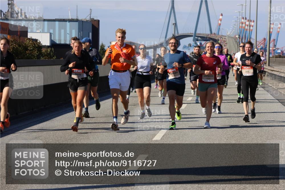 03.10.2025 - Köhlbrandbrückenlauf Strokosch-Dieckow http://msf.ph/oto/9116727 03.10.2025 12:51:39 Position 3 51, 4328 meine-sportfotos.de