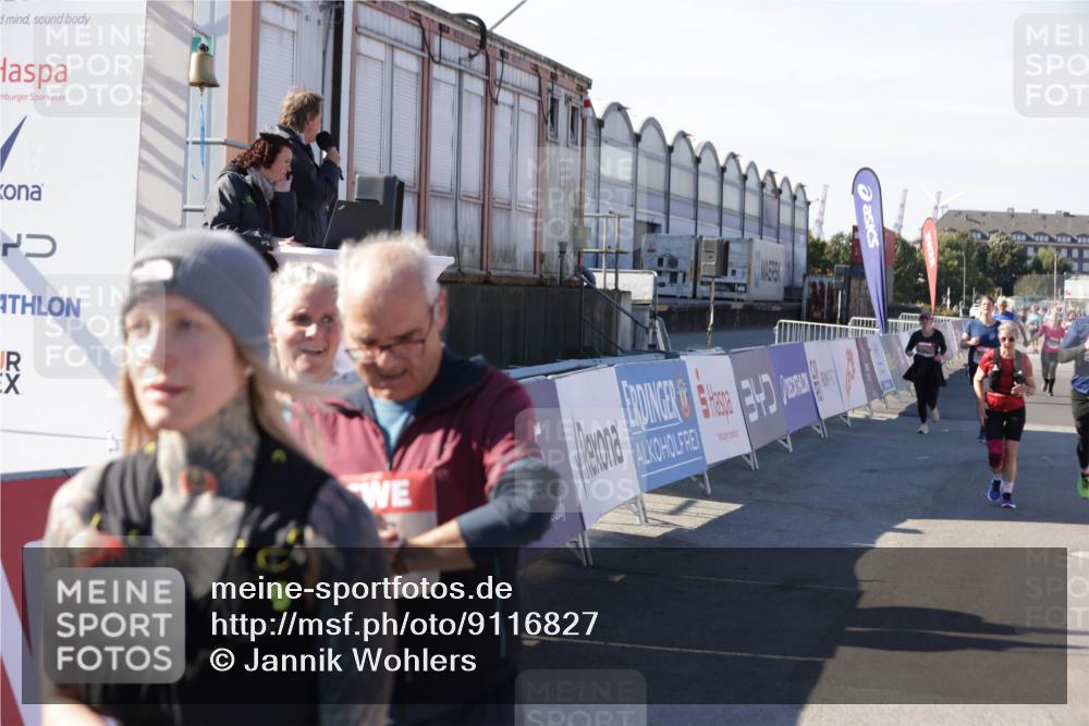 03.10.2025 - Köhlbrandbrückenlauf Jannik Wohlers http://msf.ph/oto/9116827 03.10.2025 13:33:35 Ziel 4006, 4744, 5179, 5211, 5281, 5413, 5546, 5549, 5579, 6094, 6276, 6734 meine-sportfotos.de