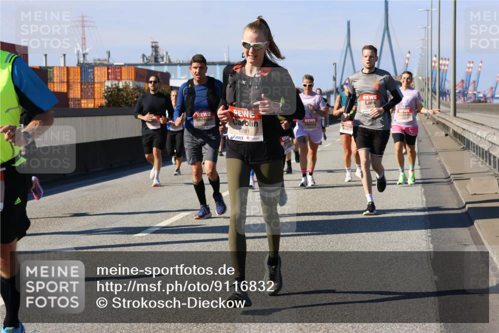 03.10.2025 - Köhlbrandbrückenlauf Strokosch-Dieckow http://msf.ph/oto/9116832 03.10.2025 12:51:50 Position 3 6281, 5096 meine-sportfotos.de