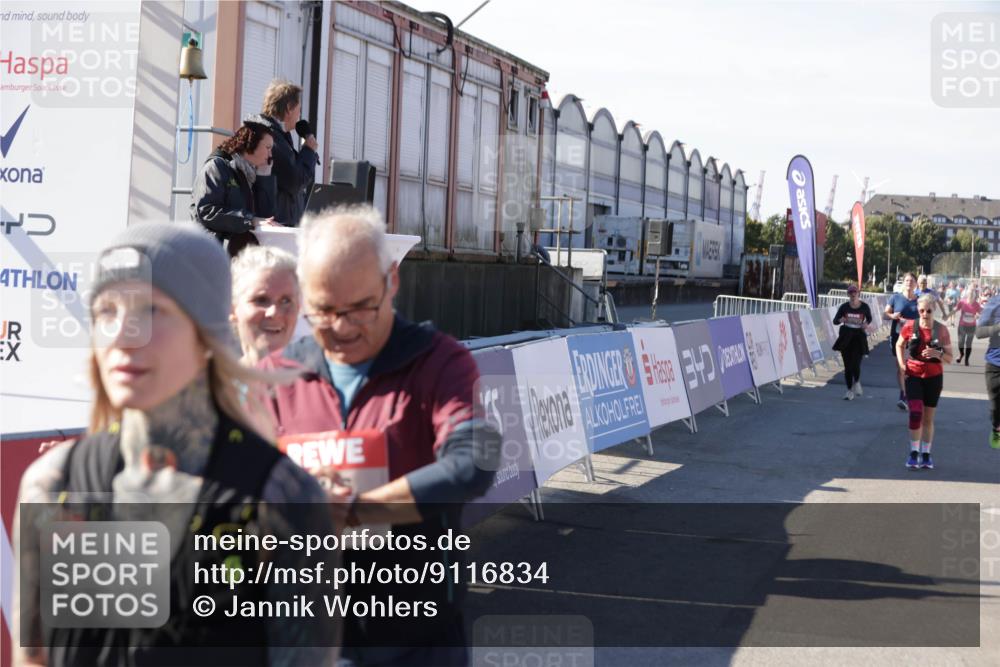 03.10.2025 - Köhlbrandbrückenlauf Jannik Wohlers http://msf.ph/oto/9116834 03.10.2025 13:33:35 Ziel 4006, 4744, 5179, 5211, 5281, 5413, 5546, 5549, 5579, 6094, 6276, 6734 meine-sportfotos.de
