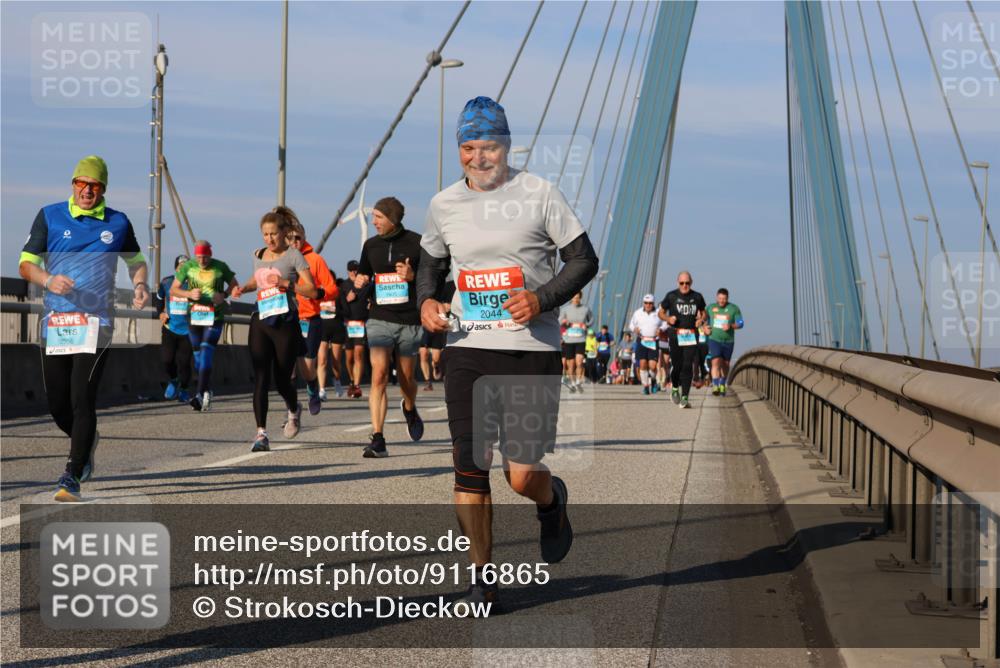 03.10.2025 - Köhlbrandbrückenlauf Strokosch-Dieckow http://msf.ph/oto/9116865 03.10.2025 09:50:04 Position 2 2044 meine-sportfotos.de