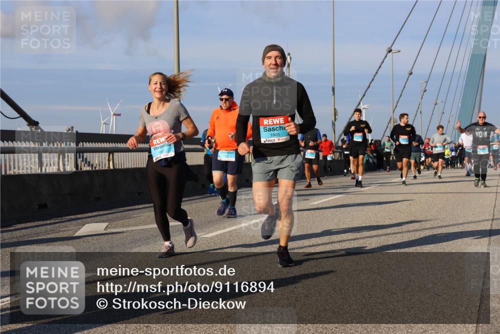 03.10.2025 - Köhlbrandbrückenlauf Strokosch-Dieckow http://msf.ph/oto/9116894 03.10.2025 09:50:07 Position 2 1907, 1905 meine-sportfotos.de