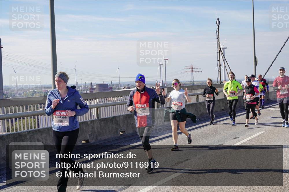 03.10.2025 - Köhlbrandbrückenlauf Michael Burmester http://msf.ph/oto/9116919 03.10.2025 12:58:35 Position 2 5344, 5985 meine-sportfotos.de