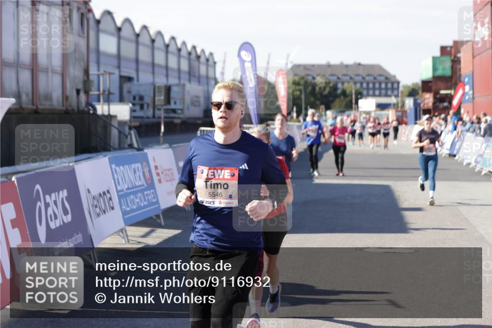 03.10.2025 - Köhlbrandbrückenlauf Jannik Wohlers http://msf.ph/oto/9116932 03.10.2025 13:33:38 Ziel 4006, 4744, 5179, 5281, 5367, 5546, 5549, 5579, 6094, 6734 meine-sportfotos.de