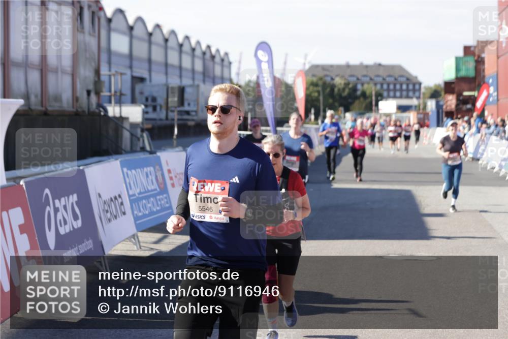 03.10.2025 - Köhlbrandbrückenlauf Jannik Wohlers http://msf.ph/oto/9116946 03.10.2025 13:33:38 Ziel 4006, 4744, 5179, 5281, 5367, 5546, 5549, 5579, 6094, 6734 meine-sportfotos.de