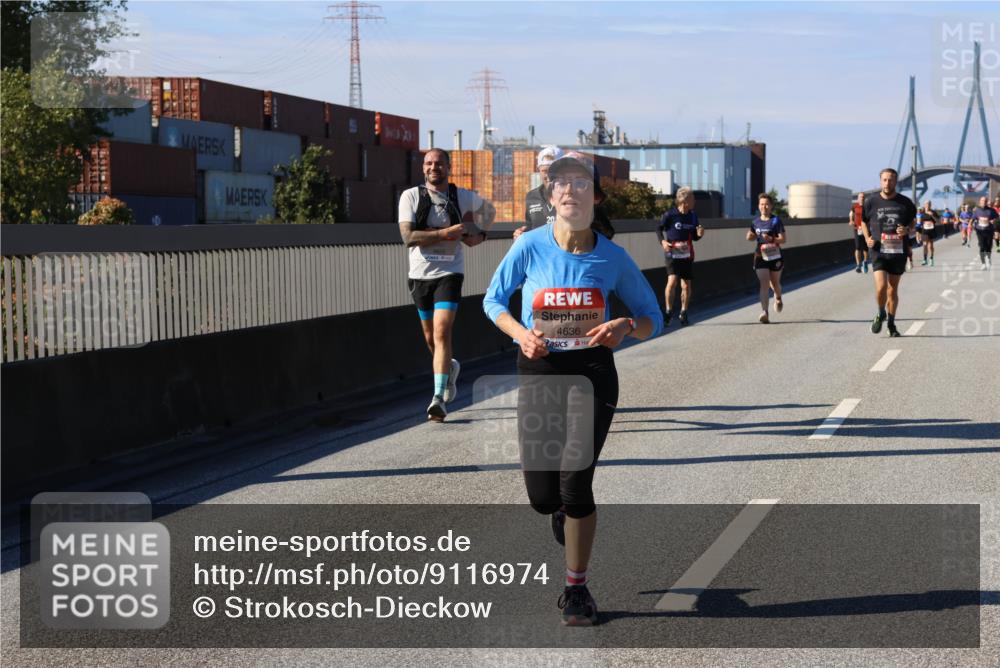 03.10.2025 - Köhlbrandbrückenlauf Strokosch-Dieckow http://msf.ph/oto/9116974 03.10.2025 12:52:08 Position 3 4636 meine-sportfotos.de