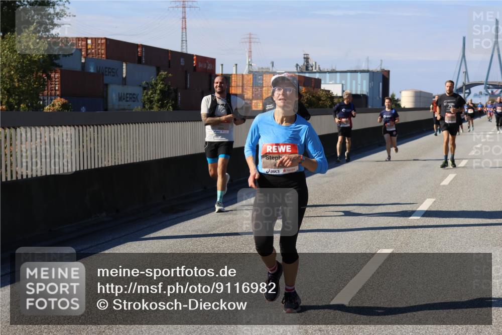 03.10.2025 - Köhlbrandbrückenlauf Strokosch-Dieckow http://msf.ph/oto/9116982 03.10.2025 12:52:08 Position 3  meine-sportfotos.de