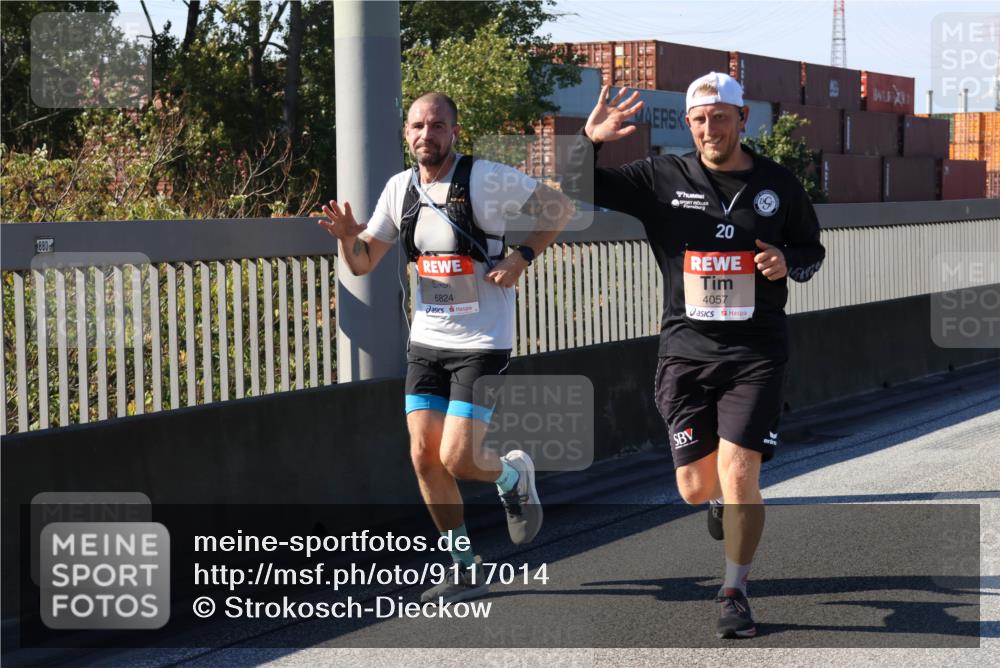 03.10.2025 - Köhlbrandbrückenlauf Strokosch-Dieckow http://msf.ph/oto/9117014 03.10.2025 12:52:10 Position 3 6824, 20, 4057 meine-sportfotos.de