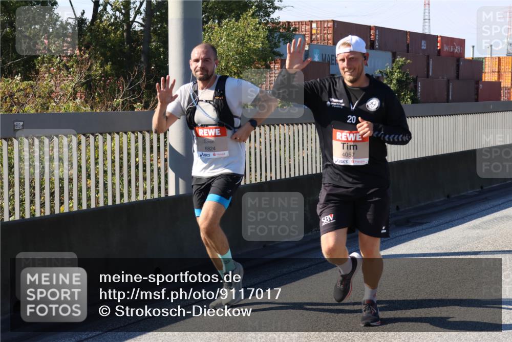 03.10.2025 - Köhlbrandbrückenlauf Strokosch-Dieckow http://msf.ph/oto/9117017 03.10.2025 12:52:10 Position 3 880, 6824, 20, 4057 meine-sportfotos.de