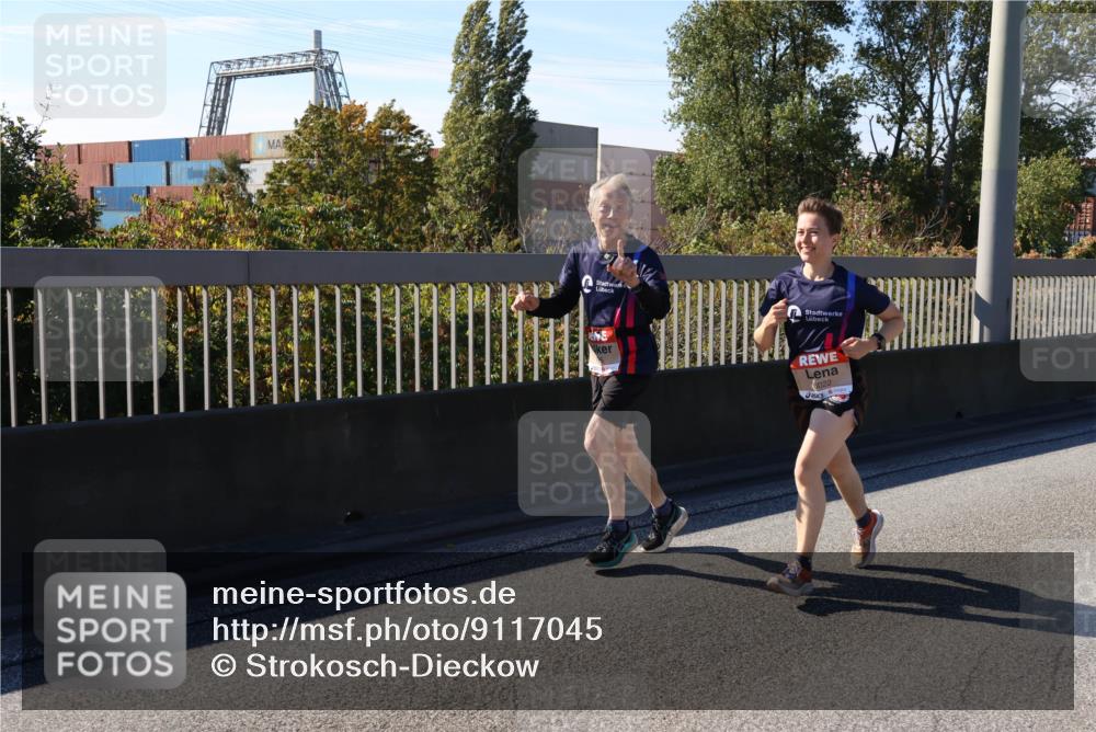 03.10.2025 - Köhlbrandbrückenlauf Strokosch-Dieckow http://msf.ph/oto/9117045 03.10.2025 12:52:16 Position 3 6022 meine-sportfotos.de