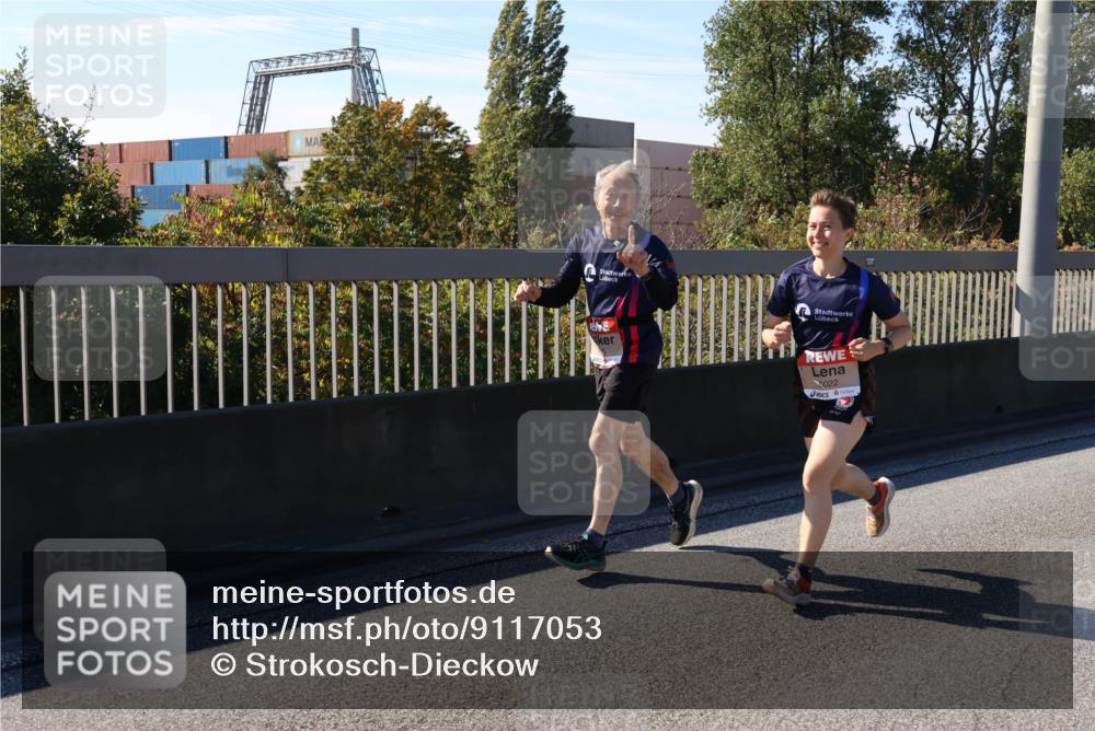 03.10.2025 - Köhlbrandbrückenlauf Strokosch-Dieckow http://msf.ph/oto/9117053 03.10.2025 12:52:16 Position 3 8022 meine-sportfotos.de