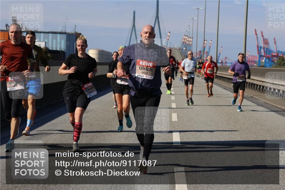 03.10.2025 - Köhlbrandbrückenlauf Strokosch-Dieckow http://msf.ph/oto/9117087 03.10.2025 12:52:22 Position 3 5646, 645, 4649 meine-sportfotos.de