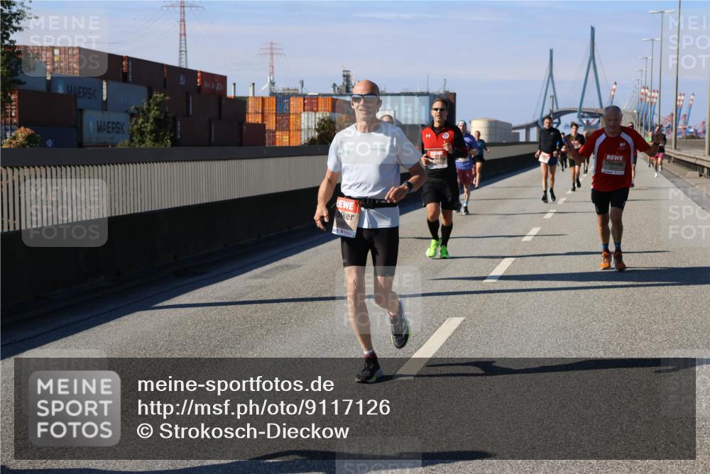 03.10.2025 - Köhlbrandbrückenlauf Strokosch-Dieckow http://msf.ph/oto/9117126 03.10.2025 12:52:28 Position 3 761 meine-sportfotos.de