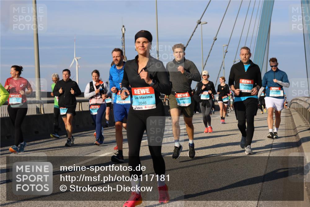03.10.2025 - Köhlbrandbrückenlauf Strokosch-Dieckow http://msf.ph/oto/9117181 03.10.2025 09:50:30 Position 2 1647, 2046, 3162, 15, 2778 meine-sportfotos.de