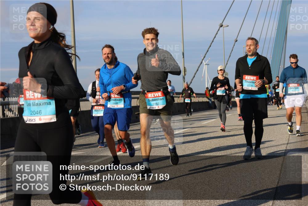 03.10.2025 - Köhlbrandbrückenlauf Strokosch-Dieckow http://msf.ph/oto/9117189 03.10.2025 09:50:31 Position 2 2448, 2046, 3162, 2778 meine-sportfotos.de