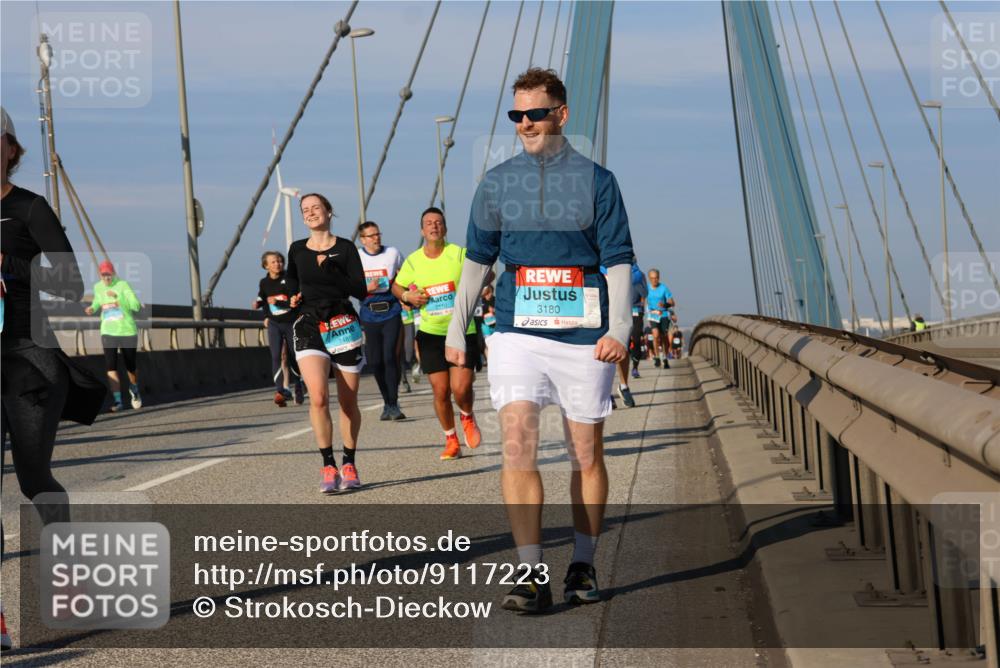 03.10.2025 - Köhlbrandbrückenlauf Strokosch-Dieckow http://msf.ph/oto/9117223 03.10.2025 09:50:34 Position 2 2110, 3180 meine-sportfotos.de