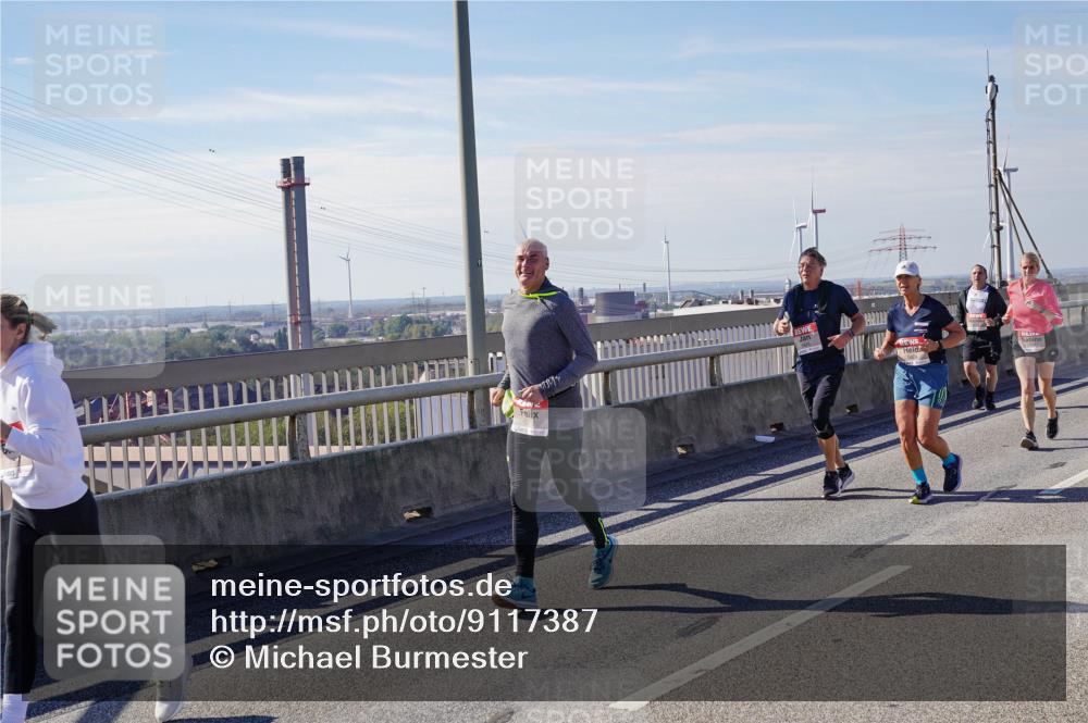 03.10.2025 - Köhlbrandbrückenlauf Michael Burmester http://msf.ph/oto/9117387 03.10.2025 12:58:57 Position 2  meine-sportfotos.de