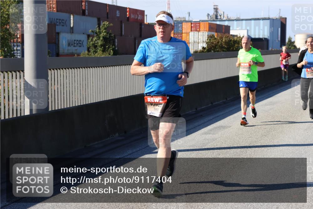 03.10.2025 - Köhlbrandbrückenlauf Strokosch-Dieckow http://msf.ph/oto/9117404 03.10.2025 12:52:51 Position 3 5993, 6467 meine-sportfotos.de