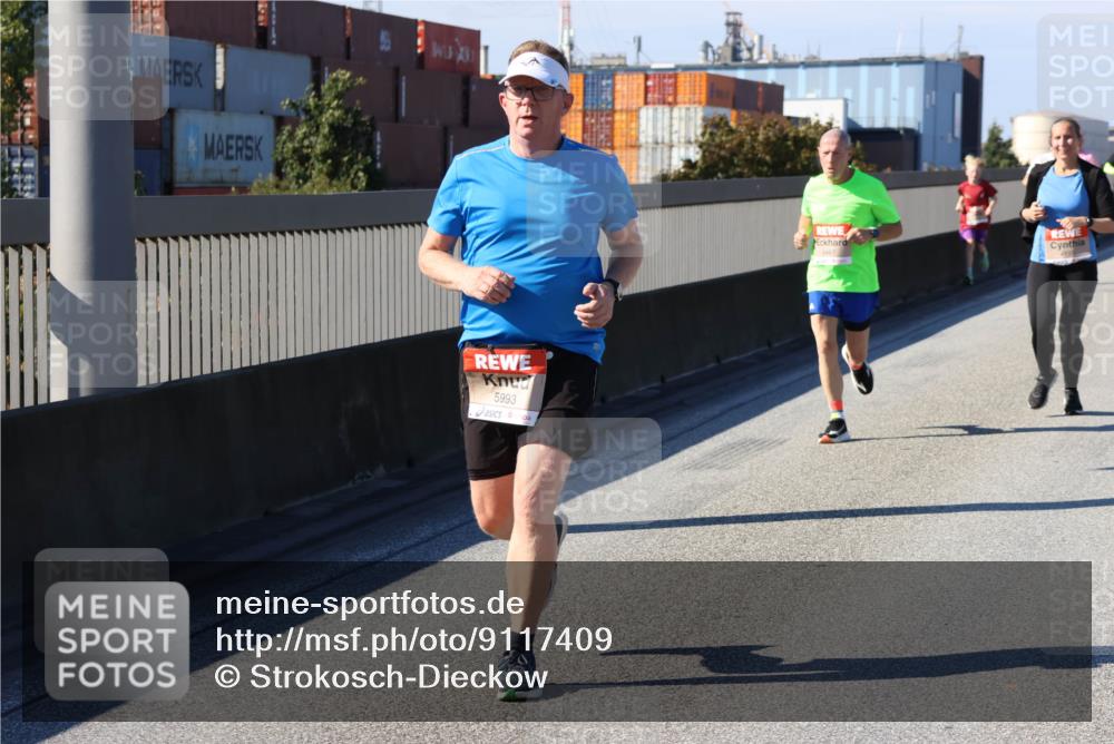 03.10.2025 - Köhlbrandbrückenlauf Strokosch-Dieckow http://msf.ph/oto/9117409 03.10.2025 12:52:51 Position 3 5993, 6467 meine-sportfotos.de