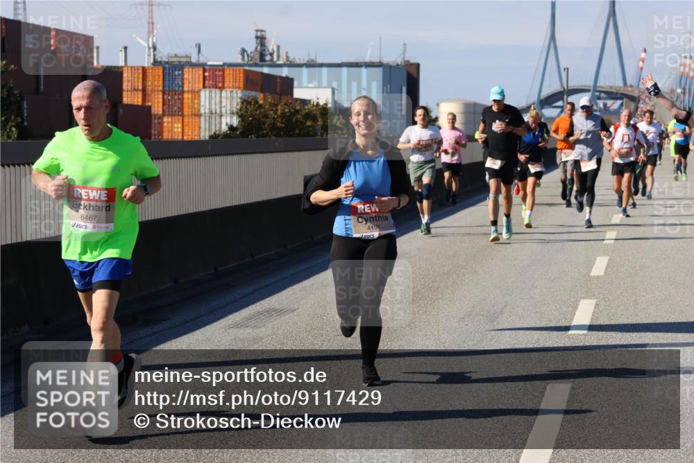 03.10.2025 - Köhlbrandbrückenlauf Strokosch-Dieckow http://msf.ph/oto/9117429 03.10.2025 12:52:53 Position 3 6467, 4195 meine-sportfotos.de