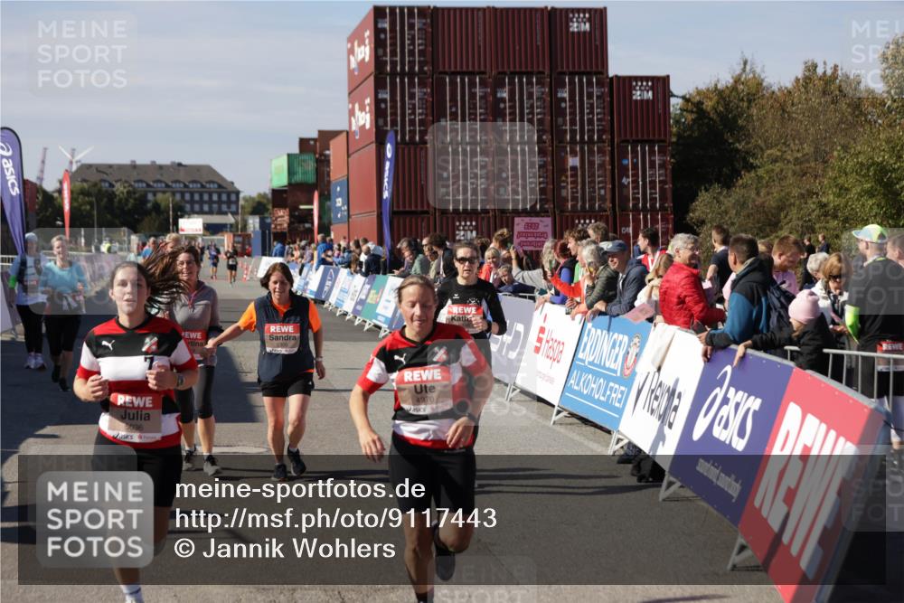 03.10.2025 - Köhlbrandbrückenlauf Jannik Wohlers http://msf.ph/oto/9117443 03.10.2025 13:33:57 Ziel 4919, 4970, 5036, 5074, 5077, 5300, 6246, 6420, 6421 meine-sportfotos.de