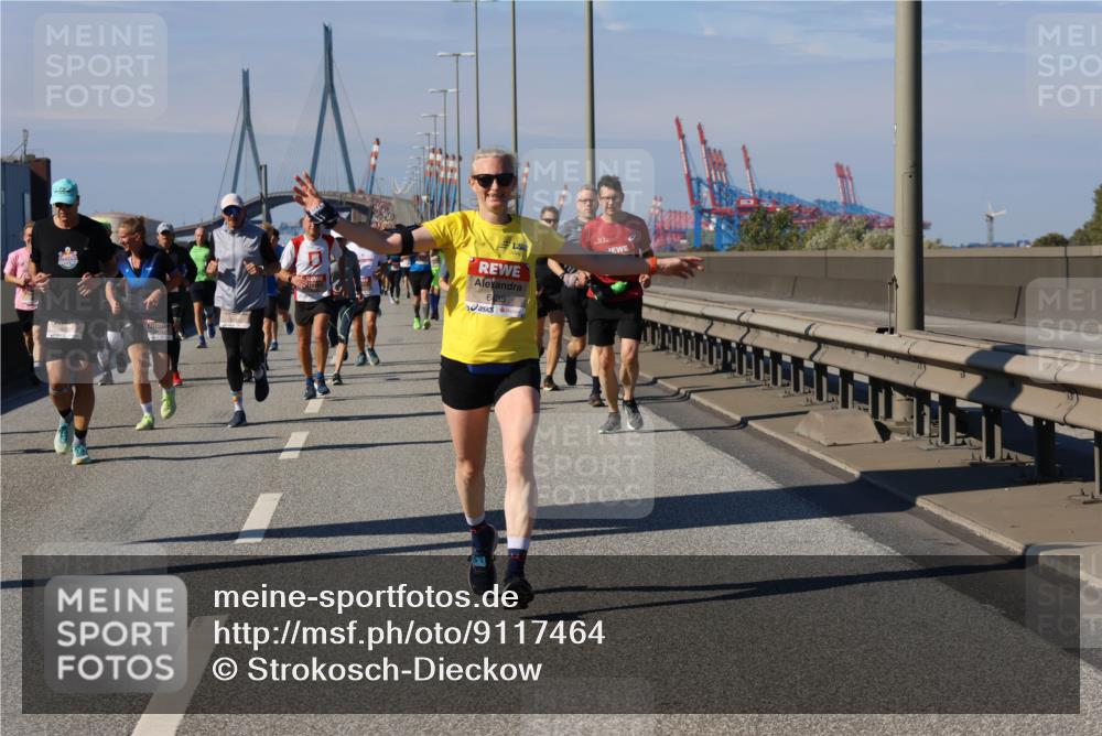03.10.2025 - Köhlbrandbrückenlauf Strokosch-Dieckow http://msf.ph/oto/9117464 03.10.2025 12:52:55 Position 3 4357, 6, 35 meine-sportfotos.de