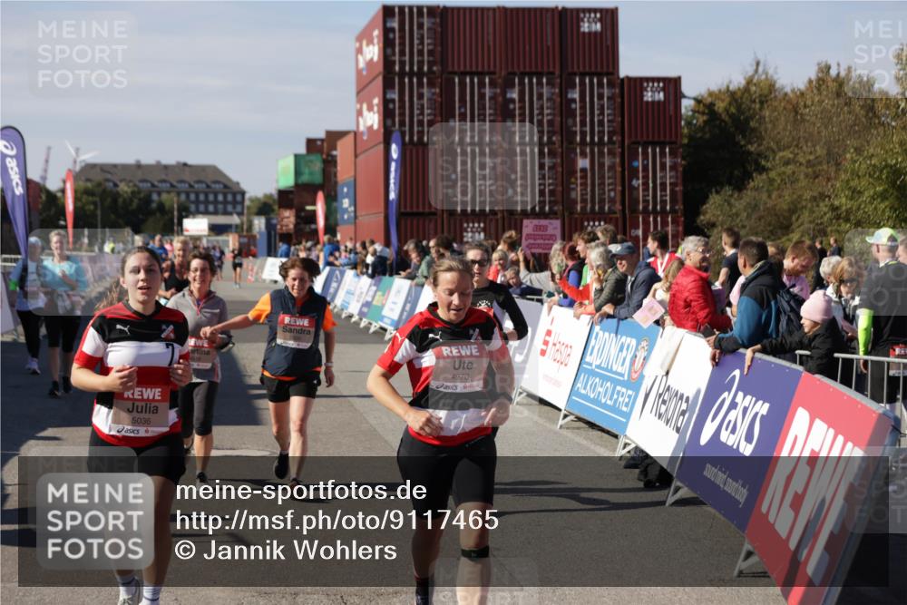 03.10.2025 - Köhlbrandbrückenlauf Jannik Wohlers http://msf.ph/oto/9117465 03.10.2025 13:33:57 Ziel 4919, 4970, 5036, 5074, 5077, 5300, 6246, 6420, 6421 meine-sportfotos.de