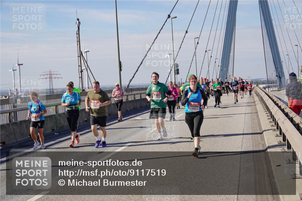 03.10.2025 - Köhlbrandbrückenlauf Michael Burmester http://msf.ph/oto/9117519 03.10.2025 12:59:03 Position 2 4701 meine-sportfotos.de