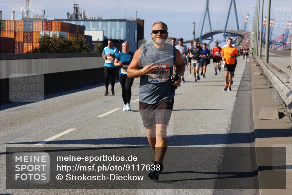 03.10.2025 - Köhlbrandbrückenlauf Strokosch-Dieckow http://msf.ph/oto/9117638 03.10.2025 12:53:14 Position 3 4081 meine-sportfotos.de