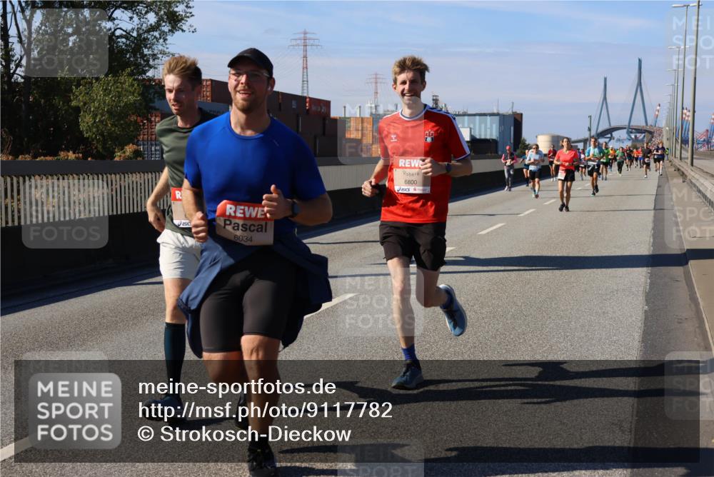 03.10.2025 - Köhlbrandbrückenlauf Strokosch-Dieckow http://msf.ph/oto/9117782 03.10.2025 12:53:28 Position 3 6034, 6800 meine-sportfotos.de