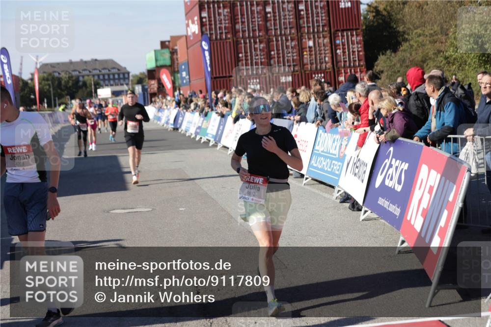 03.10.2025 - Köhlbrandbrückenlauf Jannik Wohlers http://msf.ph/oto/9117809 03.10.2025 13:03:17 Ziel 4085, 4208, 4268, 4283, 4856, 5048, 5063, 6279, 6612, 6722, 6784 meine-sportfotos.de