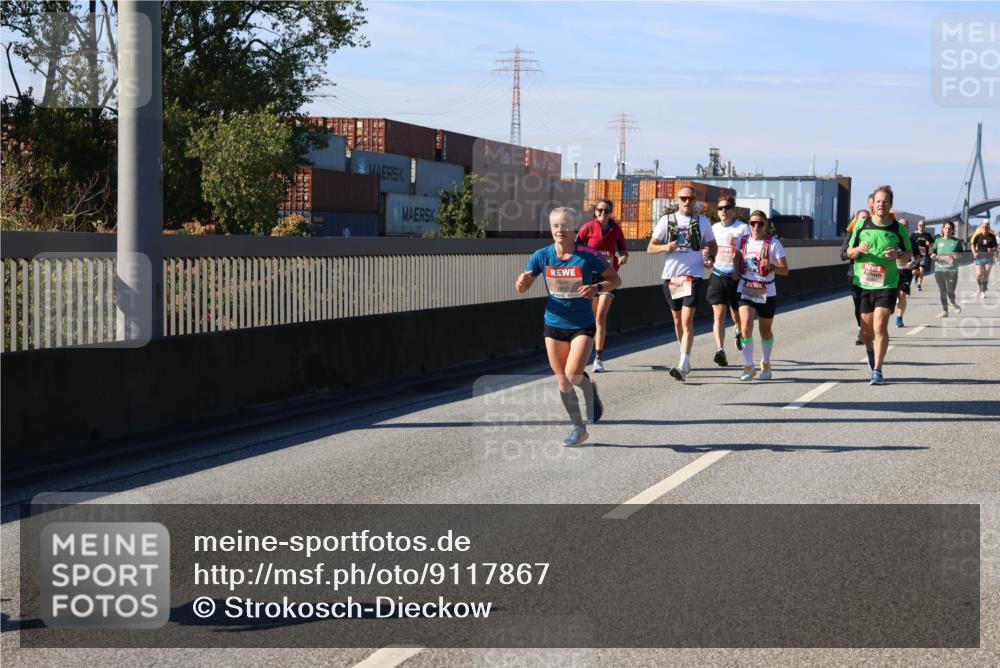 03.10.2025 - Köhlbrandbrückenlauf Strokosch-Dieckow http://msf.ph/oto/9117867 03.10.2025 12:53:41 Position 3 6813 meine-sportfotos.de