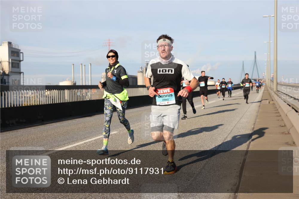 03.10.2025 - Köhlbrandbrückenlauf Lena Gebhardt http://msf.ph/oto/9117931 03.10.2025 09:44:34 Position 2 2880 meine-sportfotos.de