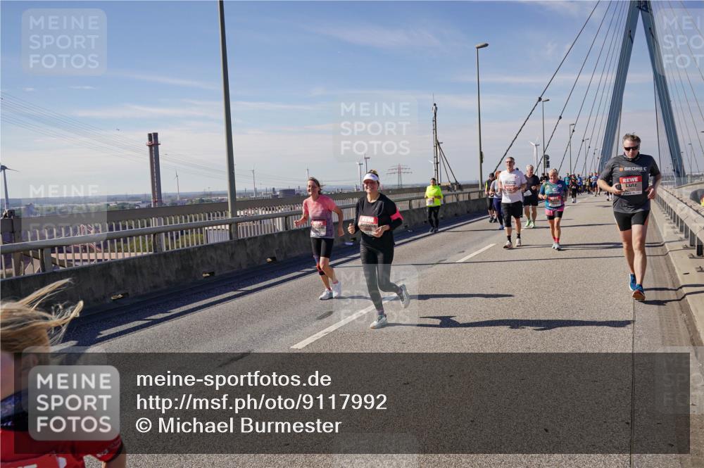 03.10.2025 - Köhlbrandbrückenlauf Michael Burmester http://msf.ph/oto/9117992 03.10.2025 12:59:22 Position 2  meine-sportfotos.de