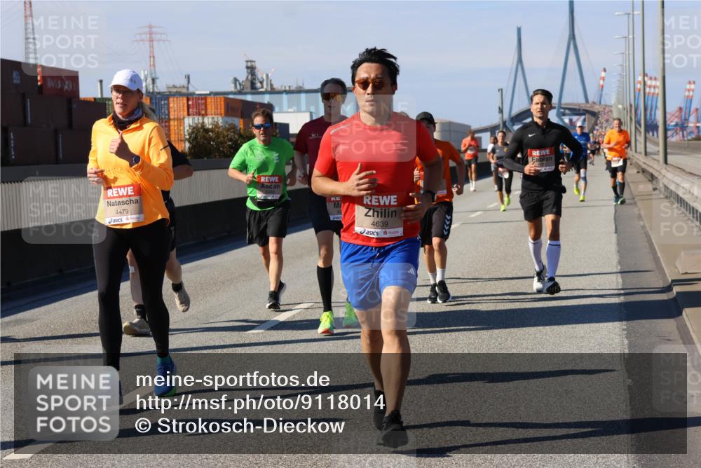 03.10.2025 - Köhlbrandbrückenlauf Strokosch-Dieckow http://msf.ph/oto/9118014 03.10.2025 12:53:55 Position 3 4479, 4639 meine-sportfotos.de