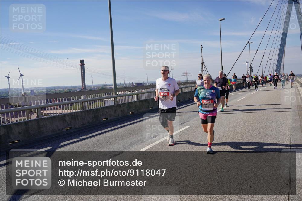 03.10.2025 - Köhlbrandbrückenlauf Michael Burmester http://msf.ph/oto/9118047 03.10.2025 12:59:25 Position 2  meine-sportfotos.de