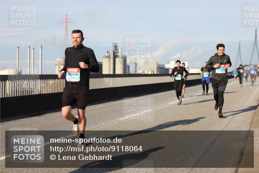 03.10.2025 - Köhlbrandbrückenlauf Lena Gebhardt http://msf.ph/oto/9118064 03.10.2025 09:44:37 Position 2 1197 meine-sportfotos.de