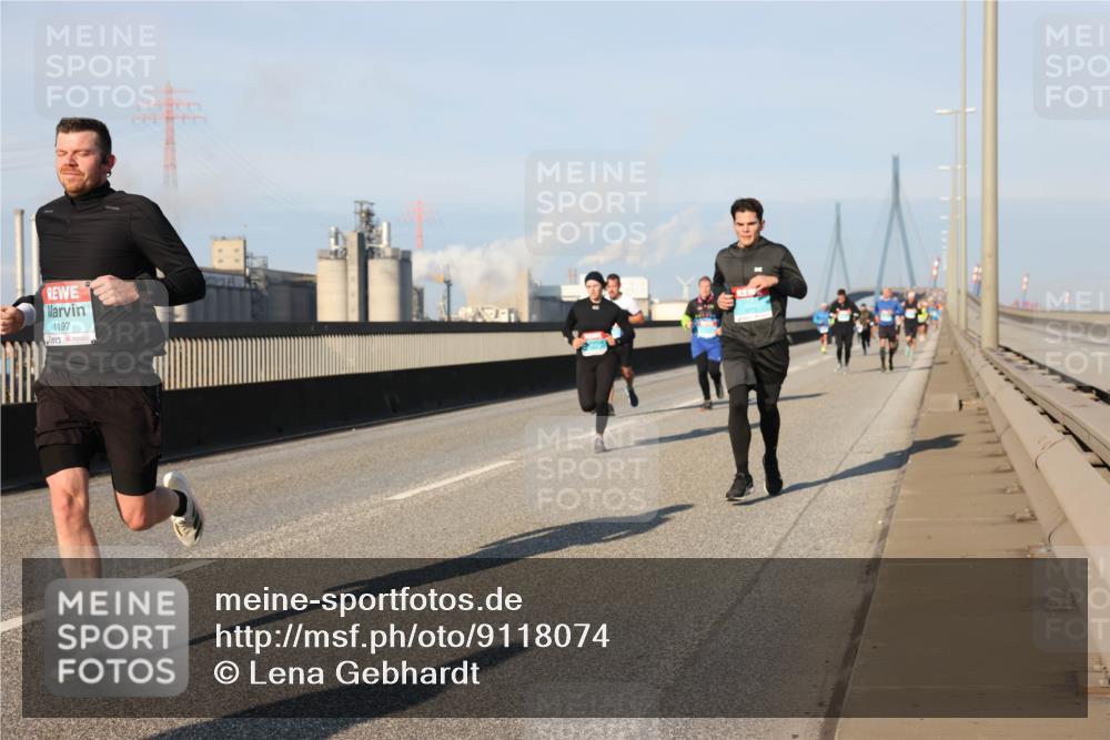 03.10.2025 - Köhlbrandbrückenlauf Lena Gebhardt http://msf.ph/oto/9118074 03.10.2025 09:44:37 Position 2 1197 meine-sportfotos.de