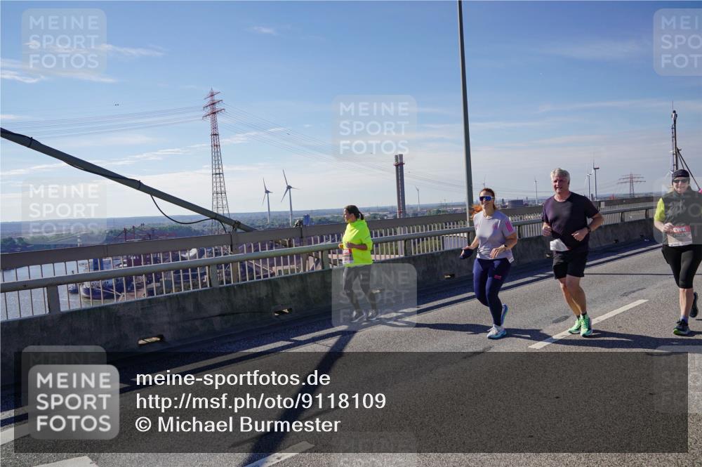 03.10.2025 - Köhlbrandbrückenlauf Michael Burmester http://msf.ph/oto/9118109 03.10.2025 12:59:28 Position 2  meine-sportfotos.de