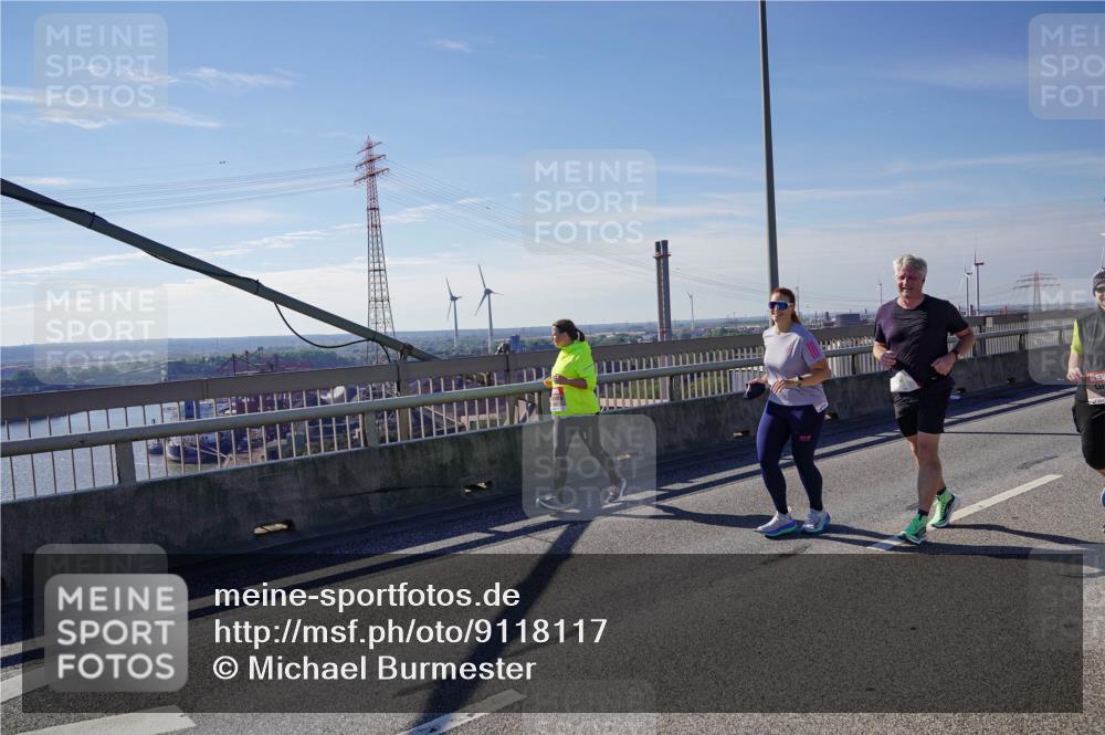03.10.2025 - Köhlbrandbrückenlauf Michael Burmester http://msf.ph/oto/9118117 03.10.2025 12:59:28 Position 2  meine-sportfotos.de